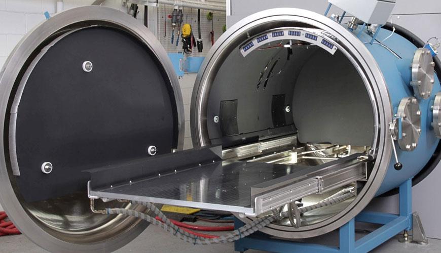 ASTM E834 Standardna praksa za določanje plinastega okolja vakuumske komore z uporabo hladnega prsta