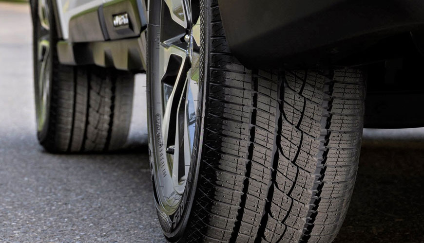 Standardna preskusna metoda ASTM F724 za ocenjevanje odpornosti proti pokanju bočnice pnevmatike na prostem
