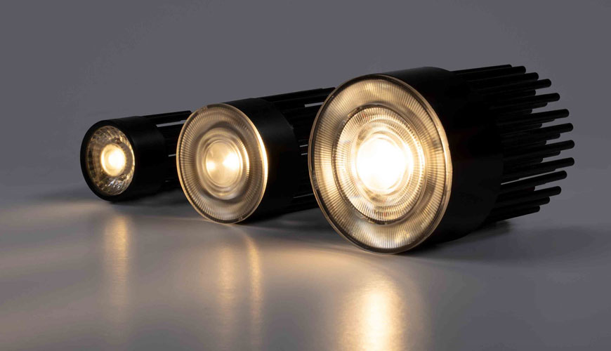 CIE S025 LED 燈 - LED 燈具和 LED 模塊的測試方法