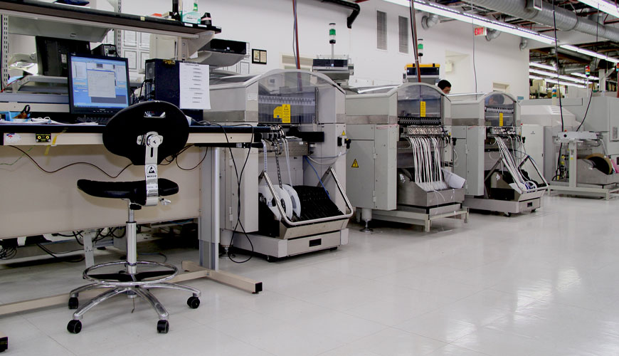 DIN 10113 Gıda Sektöründeki Mobilyalar ve Gereçler Üzerindeki Yüzey Mikrop İçeriğinin Belirlenmesi - Bölüm 1: Kantitatif Sürüntü Yöntemi