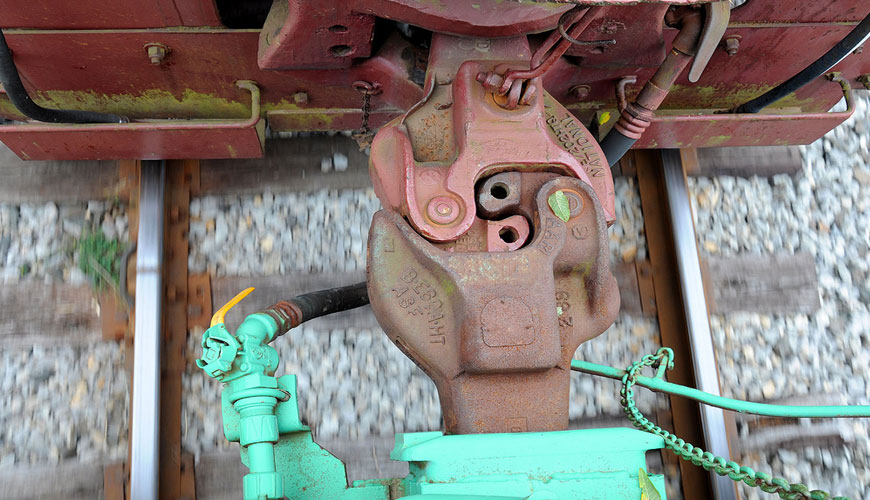 ยานพาหนะและส่วนประกอบรถไฟ DIN 25201-4 - การเชื่อมต่อแบบเกลียว - การยึดการเชื่อมต่อแบบเกลียว