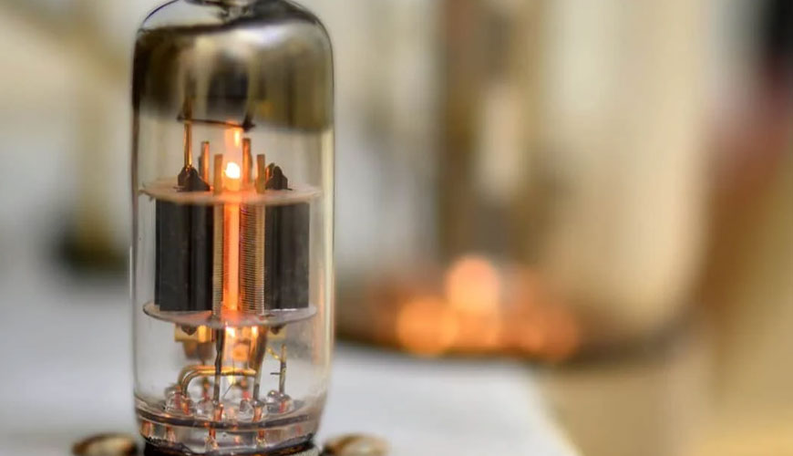 DIN 44402-19 Elektronik Tüplerin Elektriksel Özelliklerinin Ölçülmesi - Mekanik veya Akustik Uyarılmalardan Kaynaklanan Gürültülerin Ölçümü