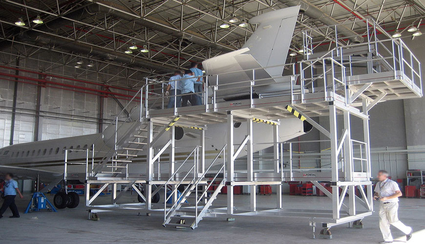 EN 12312-8 Oprema za zemeljsko podporo letala 8. del: Standardni preskus za vzdrževalne ali servisne lestve in ploščadi