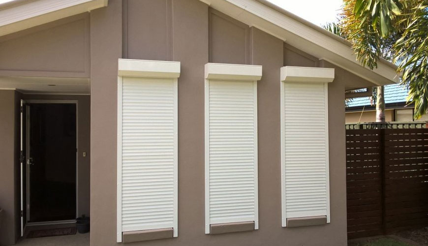 EN 13030 Binalar için Havalandırma, Terminaller, Simüle Edilmiş Yağmura Maruz Kalan Panjurların Performans Testi