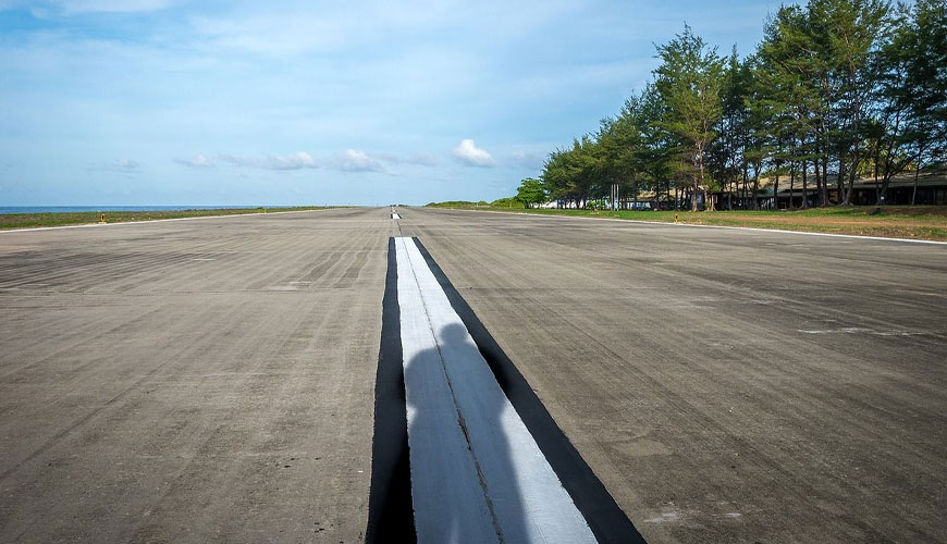 EN 13036-3 Thuộc tính bề mặt đường và sân bay - Phương pháp thử - Phần 3: Thử nghiệm để đo hệ số thoát nước ngang của bề mặt vỉa hè