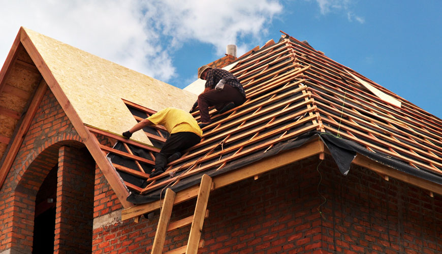 EN 13111 防水柔性板 - 不連續屋頂和牆壁的基材 - 耐水滲透性測定試驗