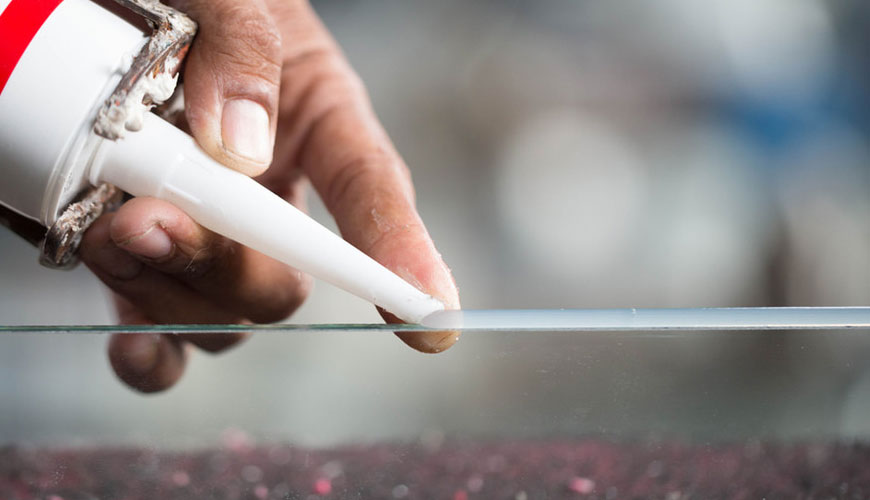 EN 15651-2 Binalardaki ve Yaya Geçitlerindeki Derzlerde Yapısal Olmayan Kullanım için Dolgu Macunları - Bölüm 2: Cam Dolgu Macunları Testi