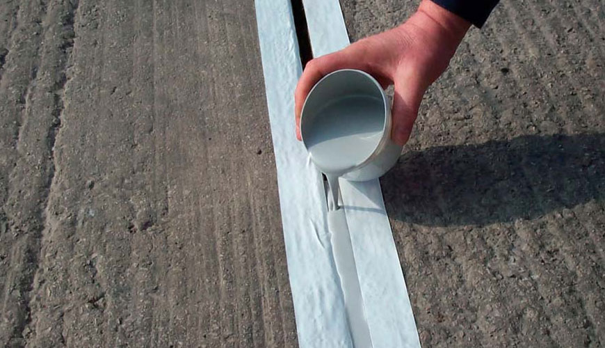 EN 15651-4 用於建築物和人行道接縫的非結構性密封劑 - 第 4 部分：人行道密封劑的測試