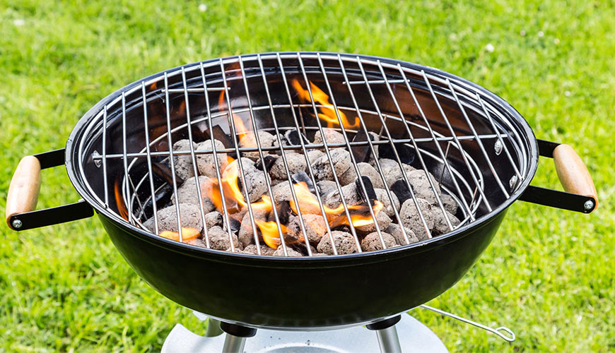 EN 1860-2 Appliances, Solid Fuels and Fire Torches for Barbecue - Part 2: Barbecue Charcoal and Barbecue Charcoal Briquettes