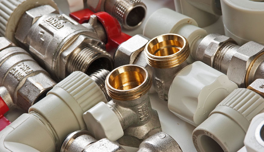 Standardni preskus EN 200 za enojne in kombinirane pipe za sanitarno opremo, sisteme za oskrbo z vodo tipa 1 in tipa 2