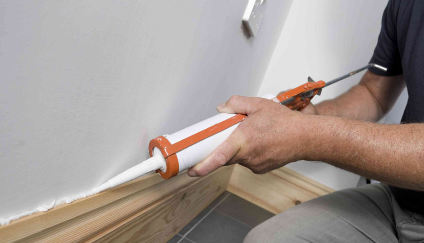 EN 27390 Bina İnşaatı - Birleştirme Ürünleri - Akmaya Karşı Direncin Belirlenmesi