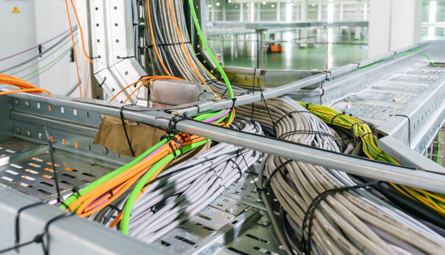 EN 50085-2-3 Elektrik Tesisatları için Kablo Kanalı Sistemleri - Bölüm 2-3: Panolara Montajı Amaçlanan Oluklu Kablo Kanalı Sistemleri için Özel Gereklilikler