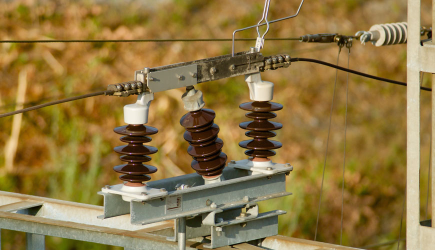 EN 50264-3-2 Demiryolu Uygulamaları - Özel Yangın Performansına Sahip Demiryolu Vagonları Güç ve Kontrol Kabloları - Bölüm 3-2: Boyutları Küçültülmüş Çapraz Bağlı Elastomerik Yalıtımlı Kablolar - Çok Damarlı Kablolar