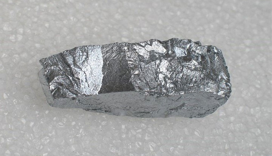 самый твёрдый металл в химии. хром тяжелый или легкий металл. хром самый. металл хром. хром самый.