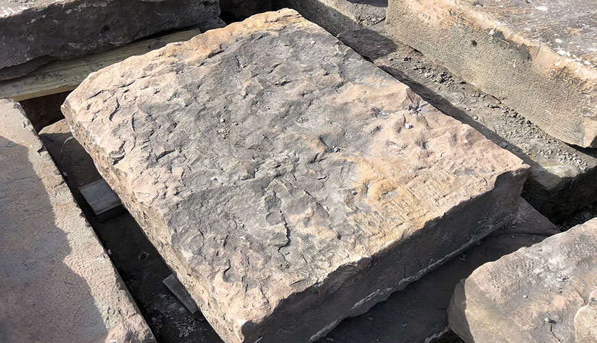 EN 772-4 Doğal Taş Kâgir Birimler için Gerçek Kütle Yoğunluğunun ve Açık Gözenekliliğin Belirlenmesi