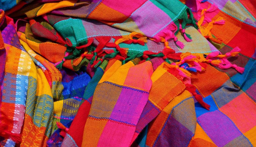 EN ISO 105-B06 Tekstiller - Renk Haslığı Testleri - Bölüm B06: Yüksek Sıcaklıklarda Yapay Işığa Karşı Yaşlanma: Xenon Ark Sönümlü Lamba Testi