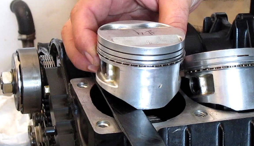 EN ISO 6626-3 Motorji z notranjim zgorevanjem - Batni obročki - 3. del: Standardna preskusna metoda za jeklene vijačne vzmetne oljne obročke