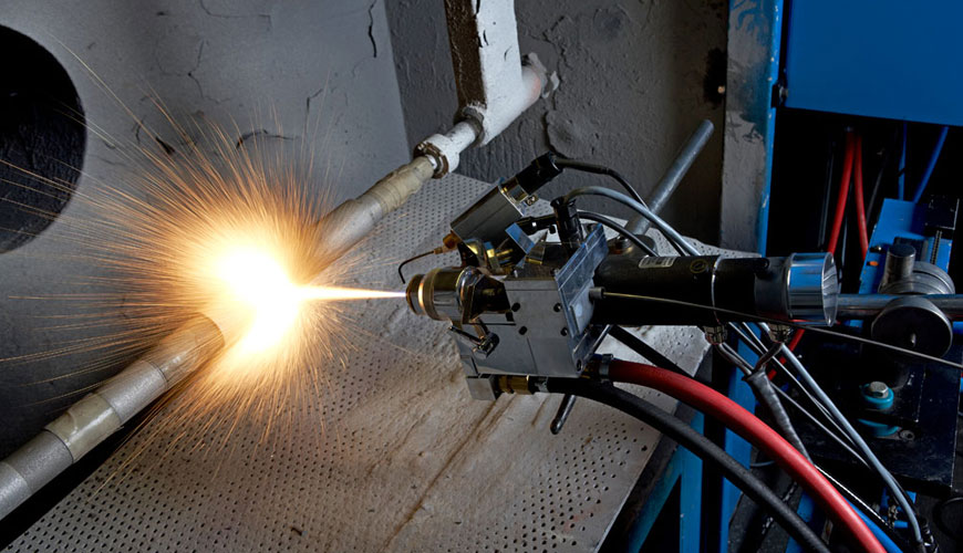 EN ISO 9773 Plastikler - Küçük Alevli Bir Ateşleme Kaynağı ile Temas Halinde Olan İnce Esnek Dikey Numunelerin Yanma Davranışının Tayini