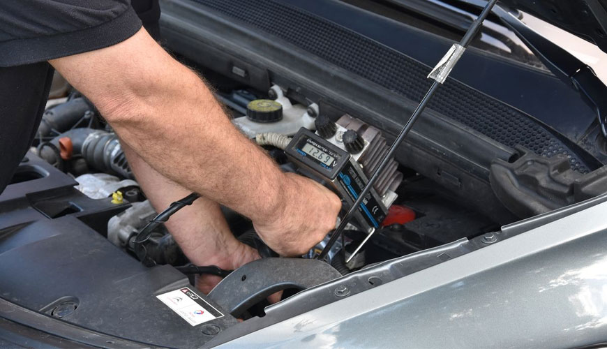 FMVSS 305 szabványos teszt az elektrolit kiömlése és az áramütés ellen a járművekben