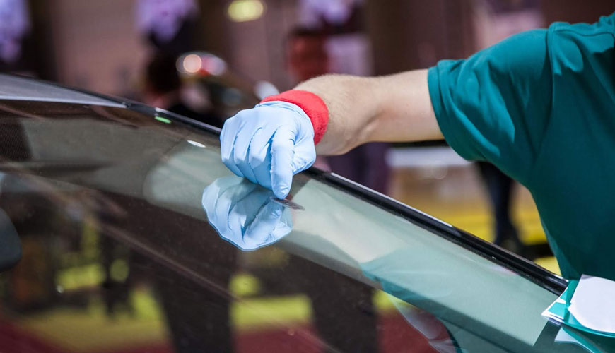 FORD WSS-M28P1-B1/B7 Araçlar İçin Lamine, Temperli ve Polikarbonat Kaplı Cam Uygulamaları