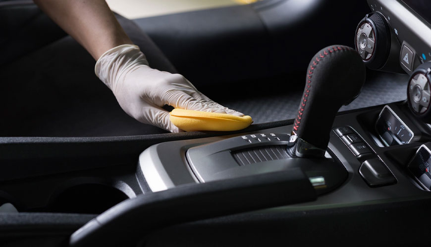 GMW 14867 İç Mekan Plastik Yüzey Boyası için Performans Gereksinimleri için Standart Test