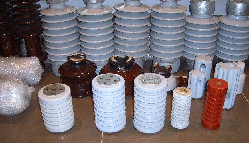 IEC 250 Güçte Elektriksel Yalıtkan Malzemelerin Geçirgenliği ve Dielektrik Kayıp Faktörünün Belirlenmesi için Standart Test