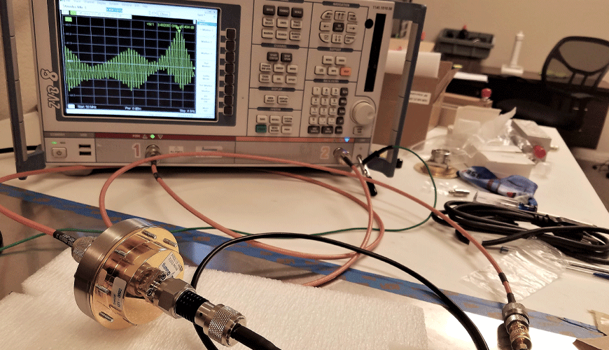 IEC 61000-4-2 Standard preskusa odpornosti na elektrostatične razelektritve