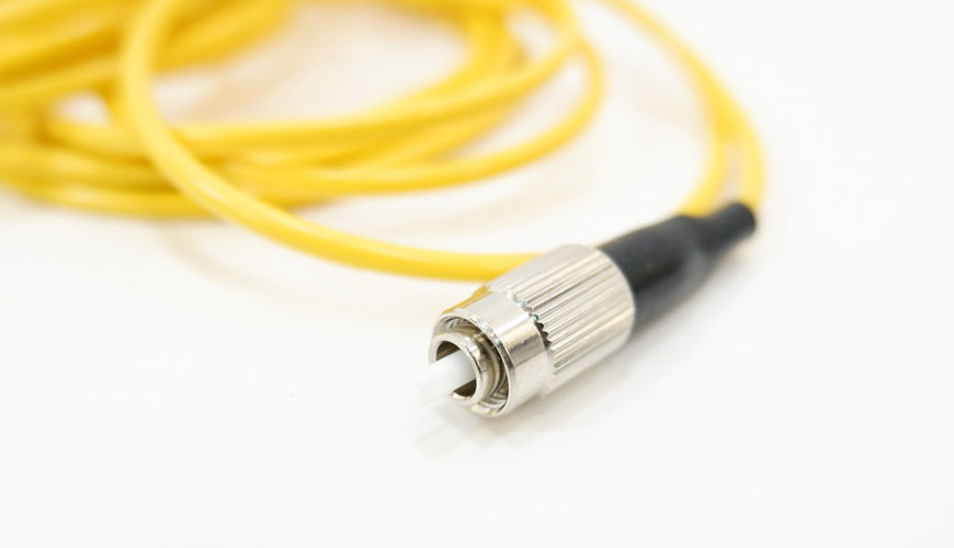 IEC 61300-3-17 Optične povezovalne naprave in pasivne komponente - 3-17 del: Kot končne površine kotno poliranih obročev