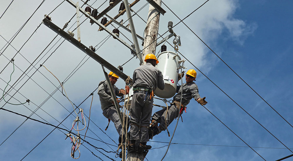 IEC 61482-1-2 Trabajando bajo voltaje - Ropa para proteger contra riesgos térmicos derivados del arco eléctrico