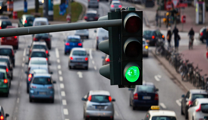 IEC EN 50293 Karayolu Trafik Sinyal Sistemleri - Elektromanyetik Uyumluluk