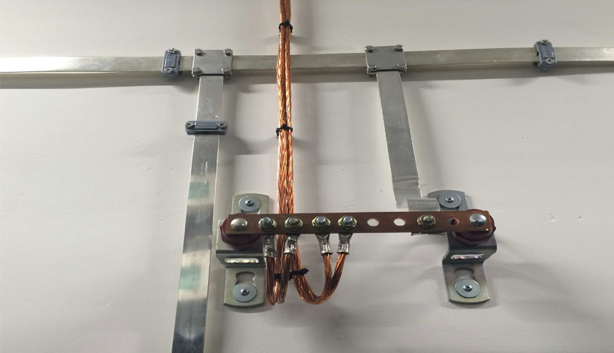 IEC EN 60050-195 Uluslararası Elektroteknik Kelime Bilgisi (IEV) - Topraklama ve Elektrik Çarpmasına Karşı Koruma