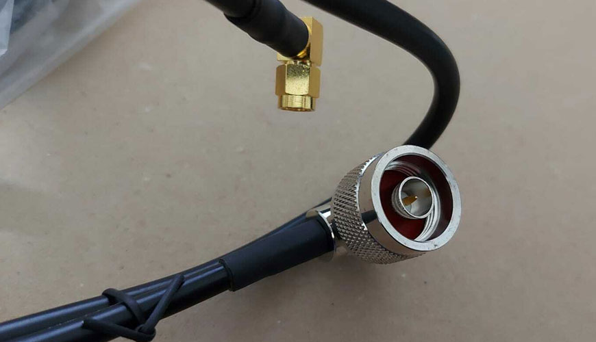 IEC EN 60169-21 Dış İletkenin İç Çapı 9,5 MM Olan ve Farklı Vidalı Bağlantı Versiyonlarına Sahip İki Tip Radyo Frekansı Konnektörü