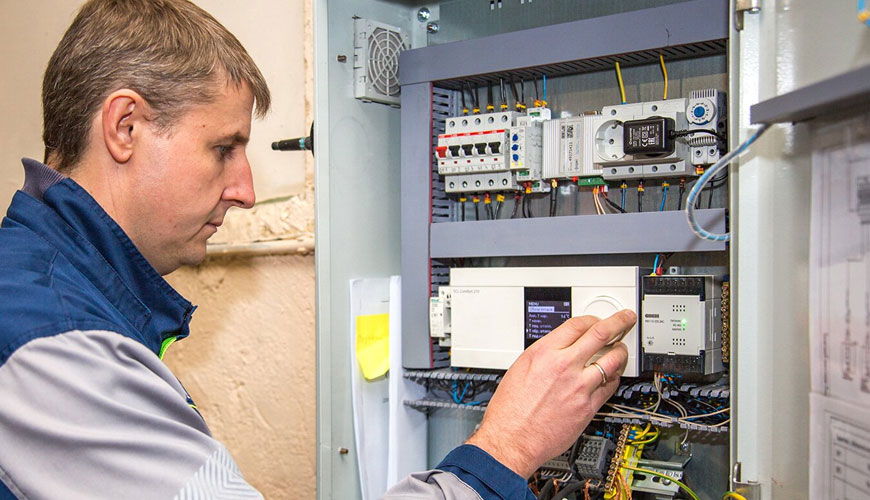 Rơle điện theo tiêu chuẩn IEC EN 60255-19-1 - Phần 19: Thông số kỹ thuật chi tiết không có giá trị: Cơ điện Tất cả hoặc không có gì Rơle có chất lượng được đánh giá