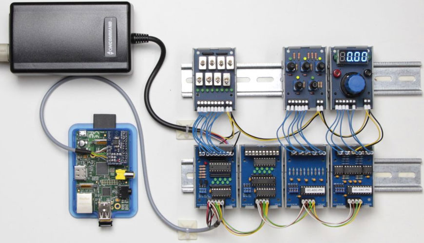 IEC EN 60546-1 用於工業過程控制系統的模擬信號控制器 - 第 1 部分：性能評估方法