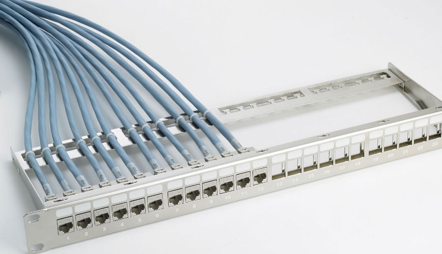 IEC EN 60603-13 Đầu nối cho tần số dưới 3 MHz để sử dụng với bảng in - Phần 13: Thông số kỹ thuật chi tiết cho đầu nối phân chia có chất lượng được đánh giá