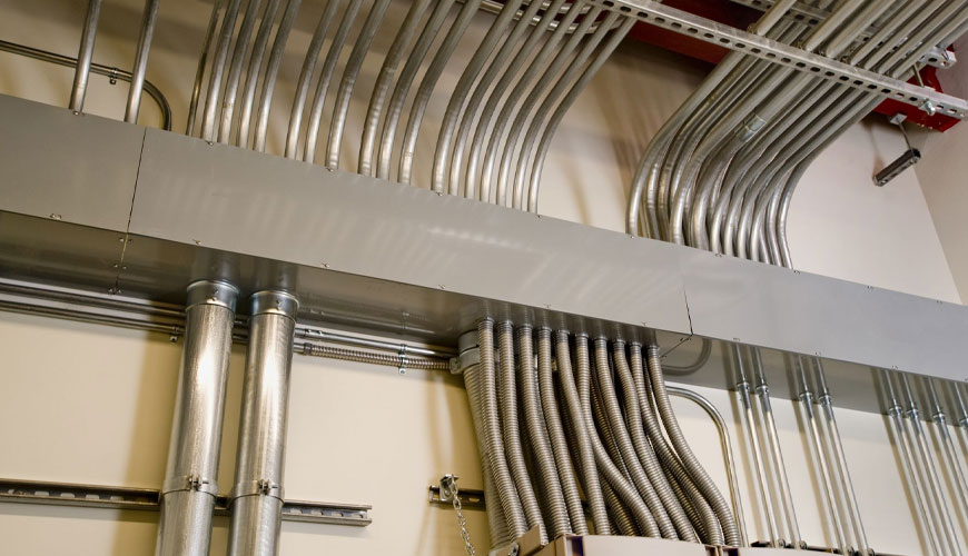 IEC EN 60614-2-1 電氣裝置導管規範 - 第 2 部分：導管的特殊要求 - 第 1 部分：金屬導管