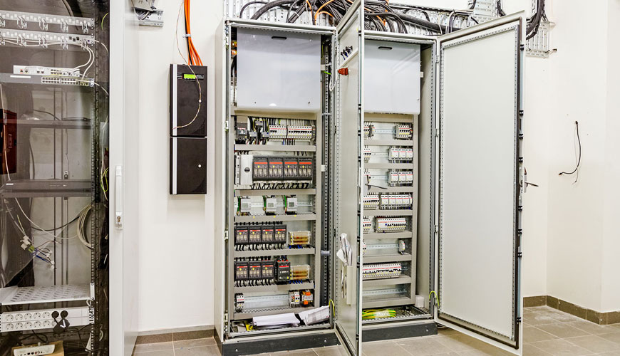 IEC EN 60947-5-2 低壓開關設備和控制設備 - 第 5-2 部分：控制電路設備和開關元件 - 接近開關