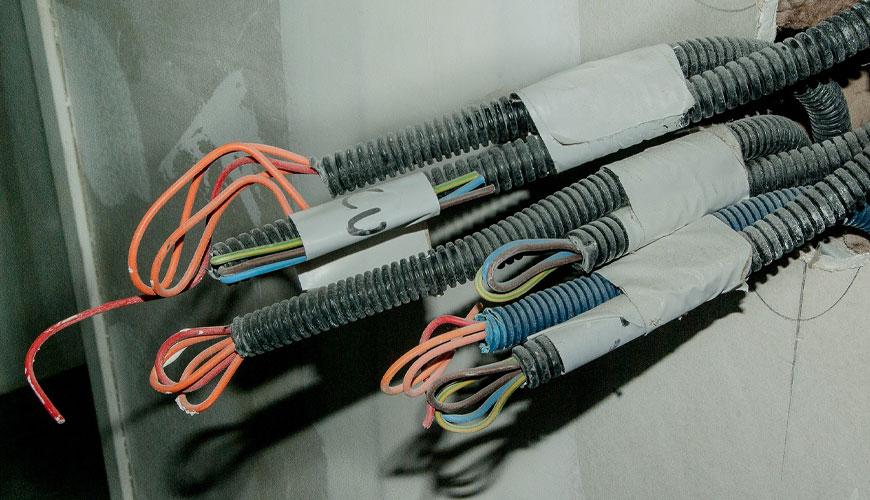 IEC EN 61035-2-3 Csővezeték-szerelvények elektromos berendezésekhez - Fém - Szigetelő vagy kompozit anyagokból készült hajlékony vezetékek vizsgálata