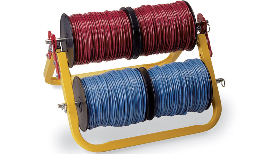 IEC EN 61242 Elektrikli Aksesuarlar - Ev ve Benzeri Amaçlar için Kablo Makaraları