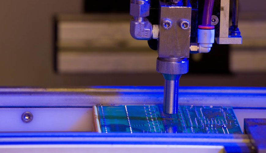 IEC EN 61249-2-23 Basılı Tahtalar için Malzemeler - Bölüm 2-23: Halojenlenmemiş Fenolik Selüloz Kağıtla Güçlendirilmiş Lamine Levhalar