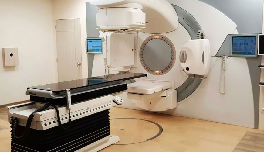 IEC EN 61331-1 Medicinske naprave za zaščito pred rentgenskim sevanjem za diagnostične namene - 1. del: Preskus za ugotavljanje lastnosti slabljenja materialov