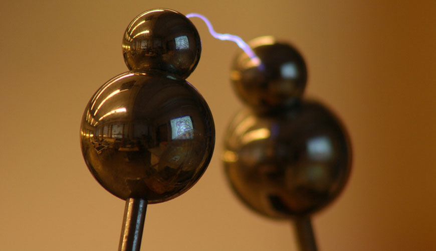 IEC EN 61340-3-2 Elektrostatik Etkilerin Simülasyonu - Makine Modeli - Bileşen Testi