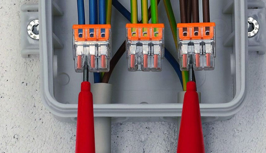 IEC EN 61479 کار تحت ولتاژ - تست مواد عایق درپوش هادی انعطاف پذیر (شلنگ های خط)