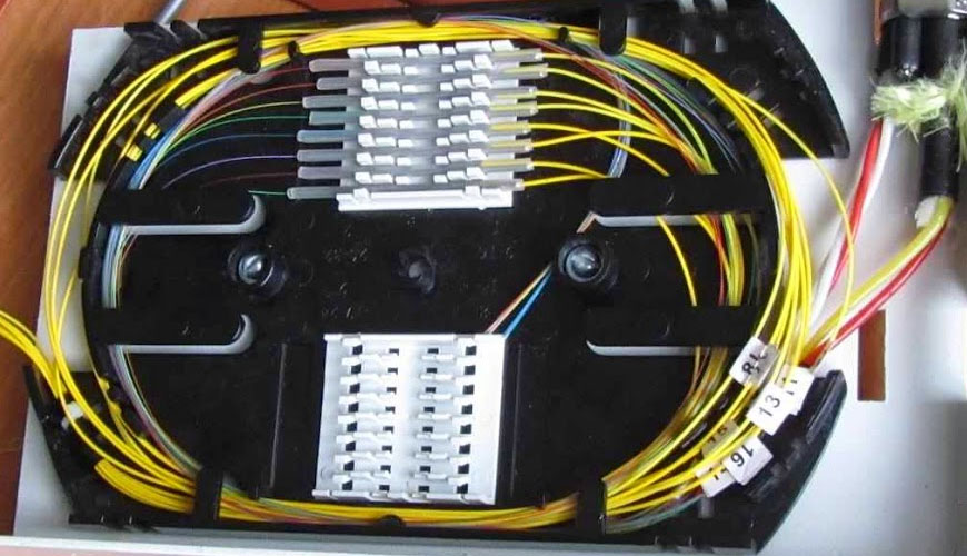 IEC EN 62148-17 Fiber Optik Aktif Bileşenler ve Cihazlar - Paket ve Arayüz Standartları - Bölüm 17: Çift Koaksiyel RF Konektörlü Verici ve Alıcı Bileşenleri