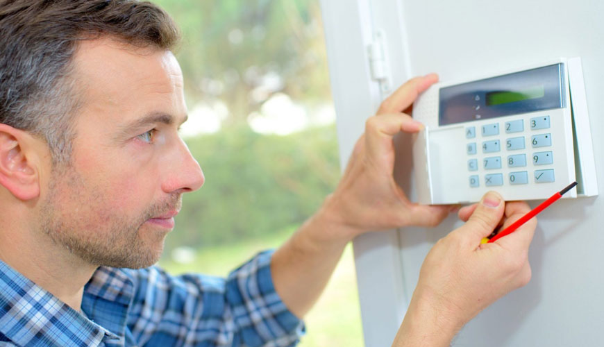 IEC EN 62642-2-4 Alarm Sistemleri - İzinsiz Giriş ve Bekletme Sistemleri - Bölüm 2-4: İzinsiz Giriş Dedektörleri - Kombine Pasif Kızılötesi Mikrodalga Dedektörleri