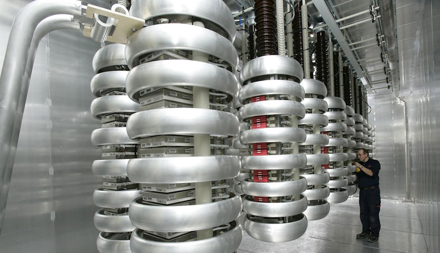 IEC EN 62751-1 Yüksek Voltajlı Doğru Akım (HVDC) Sistemleri için Voltaj Kaynaklı Dönüştürücü (VSC) Valflerindeki Güç Kayıpları - Bölüm 1: Genel Gereksinimler