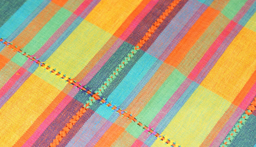 ISO 105-B10 Tekstiller, Renk Haslığı Testleri, Bölüm B10: Yapay Havalandırma, Filtrelenmiş Ksenon Ark Radyasyonuna Maruz Kalma Test Standardı