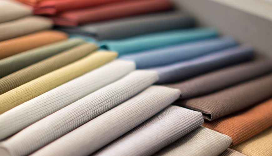 ISO 105-C10 Tekstil - Preskusi barvne obstojnosti - Del C10: Preskus barvne obstojnosti pri pranju z milom in sodo