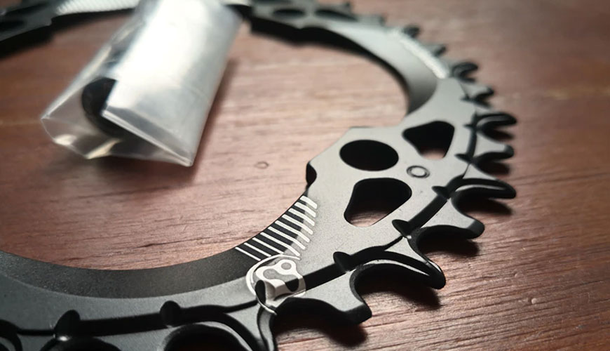 ISO 11451 Dar Banttan Yayılan Elektromanyetik Enerjiden Kaynaklanan Elektriksel Bozulmalar için Araç Test Standardı