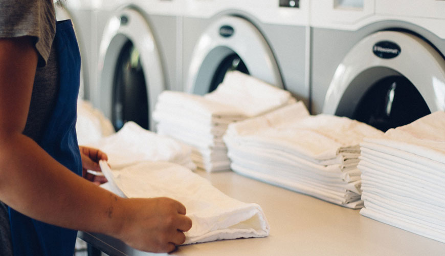 ISO 15487 Metoda za ocenjevanje videza oblačil in drugih tekstilnih površin po pranju in sušenju doma